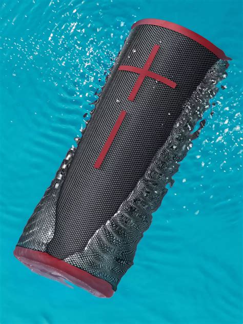 ultimate ears boom 3 portable waterproof bluetooth speaker